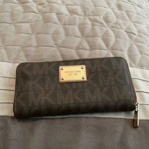 Michael Kors zip around wallet